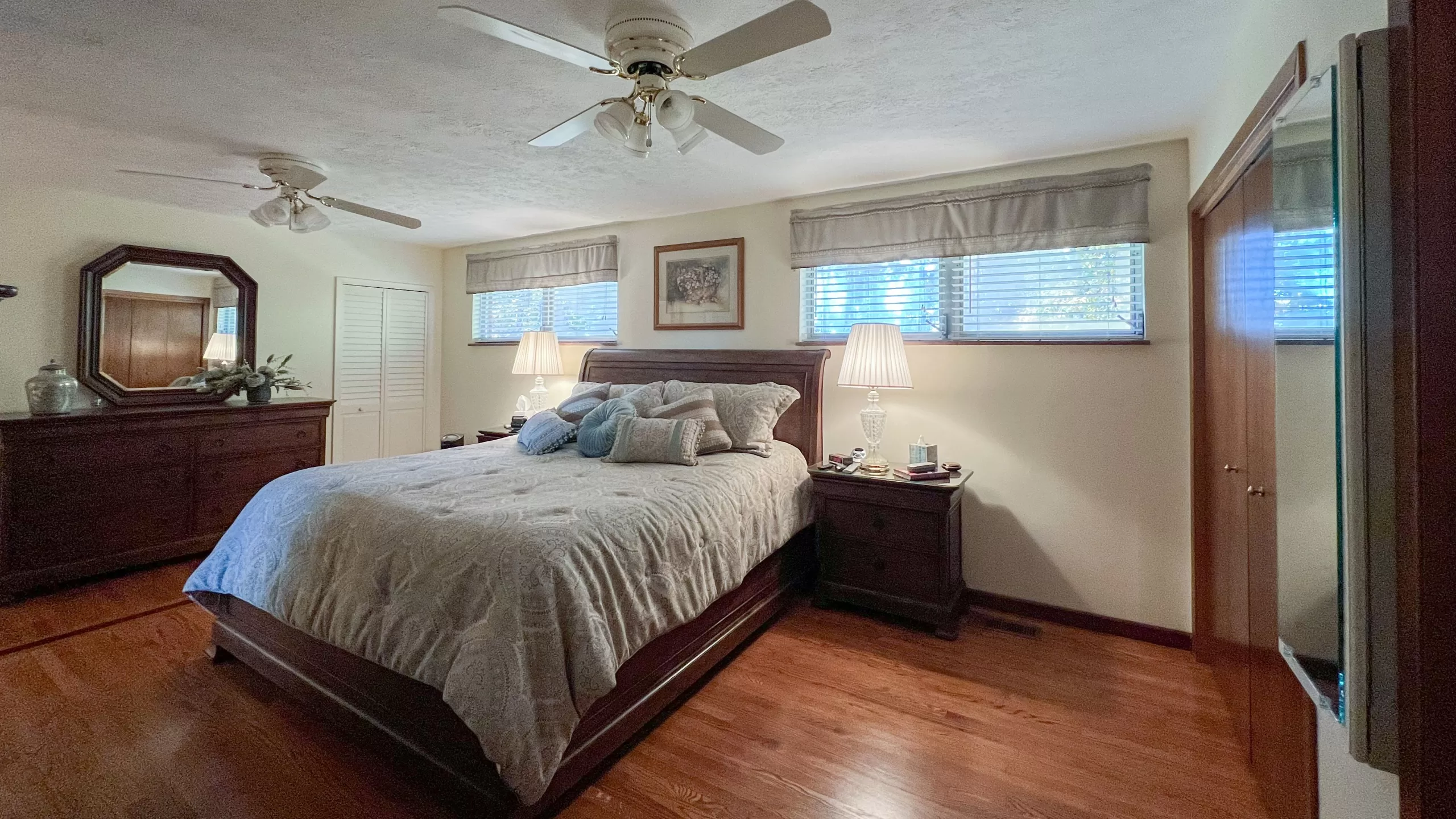 Laurel Oak Master Bed